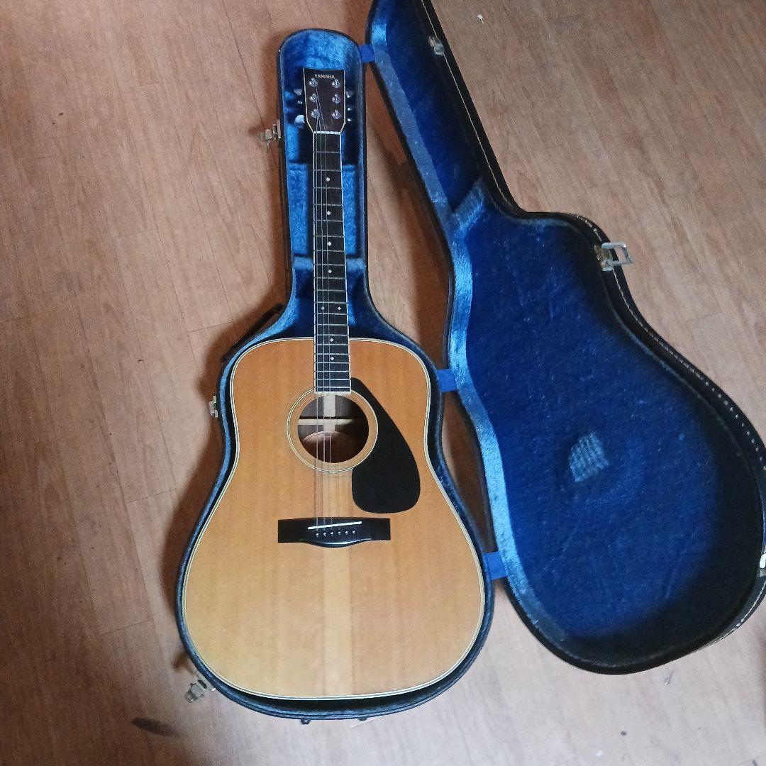 ヤマハ　FG-301B アコースティックギター　ハードケース付き
