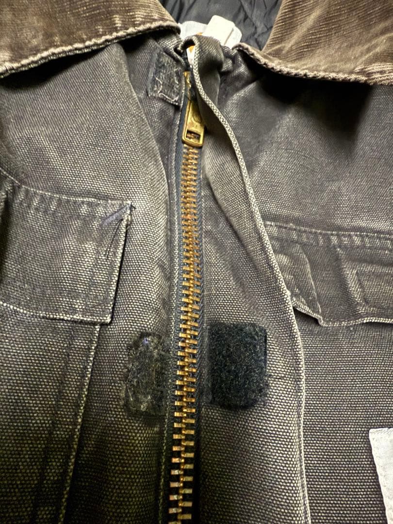 Carhartt カーハート トラディショナル ジャケット　黒 鬼フェード