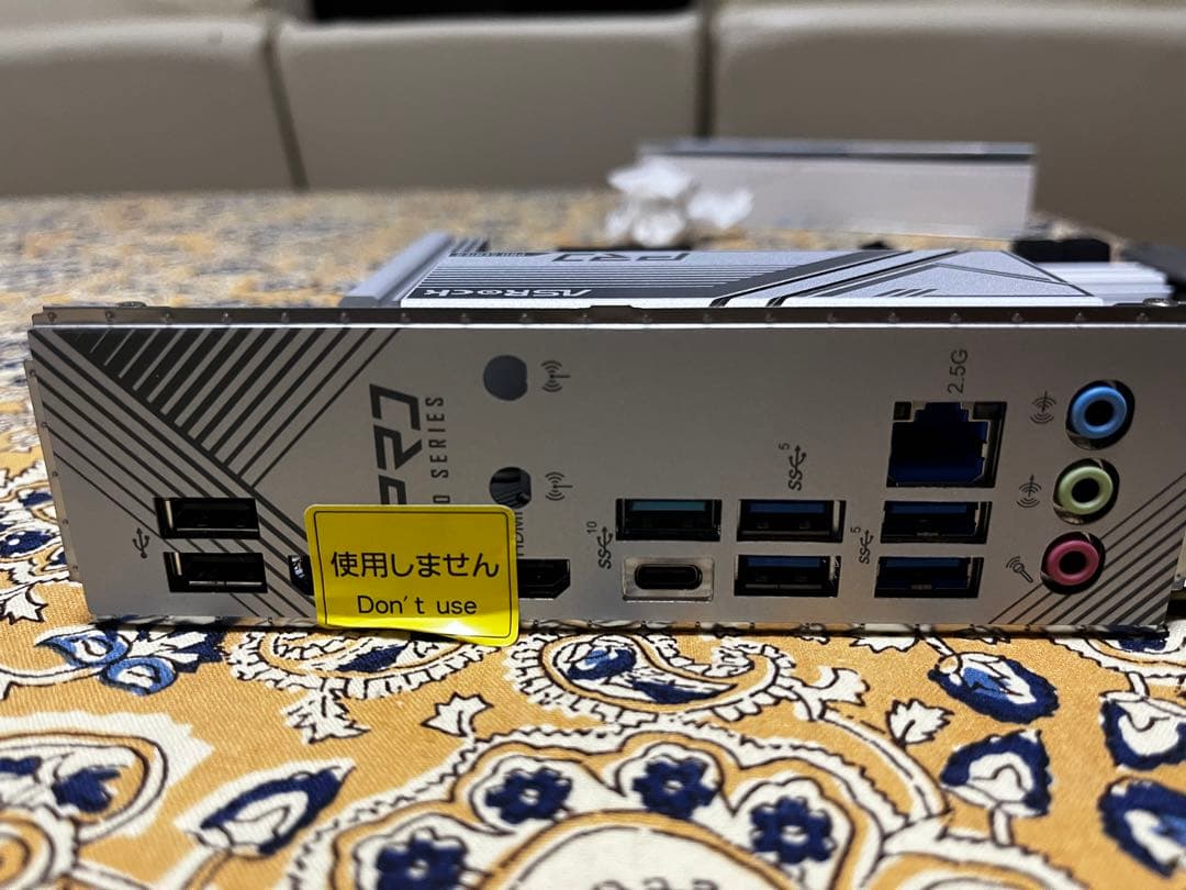 【動作品】ASRock B760 Pro RS マザーボード 本体のみ 半年使用