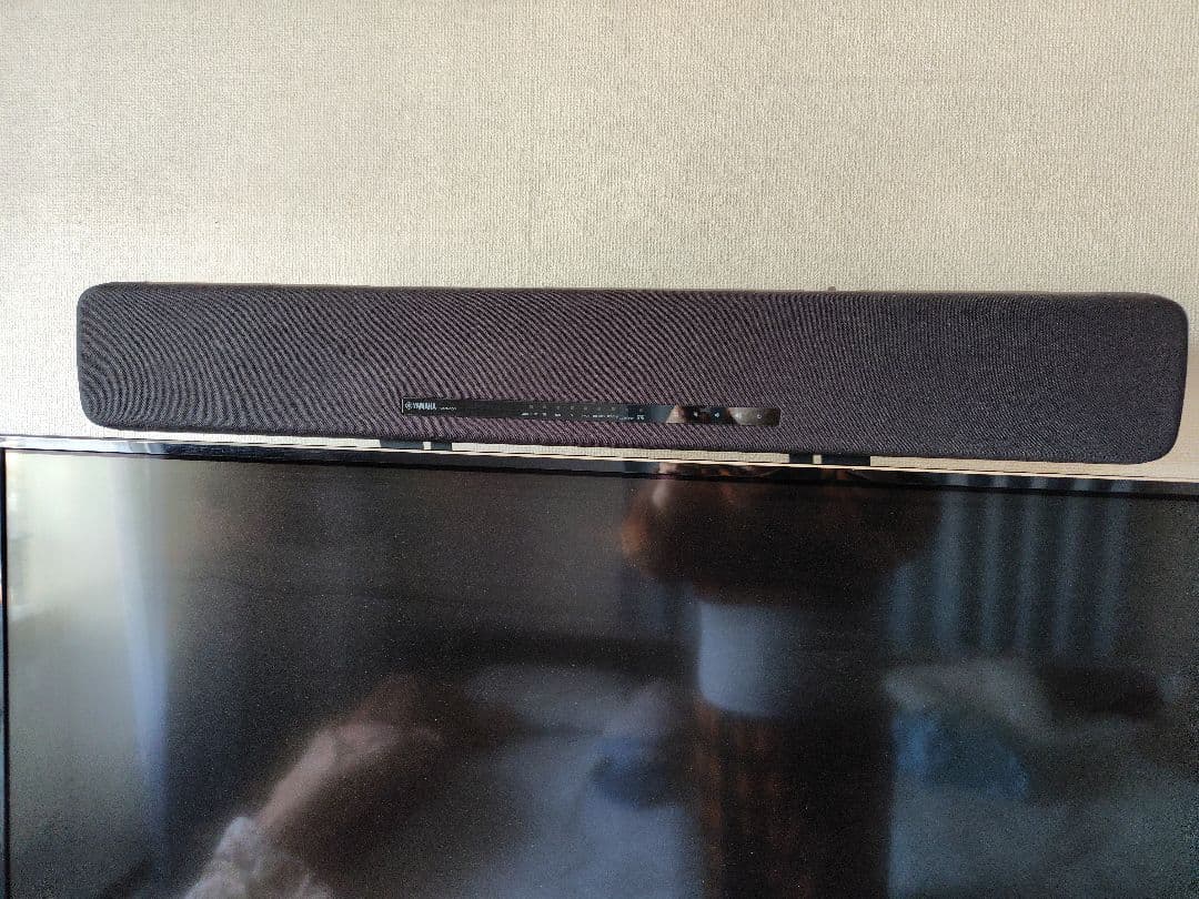 ヤマハ　YAMAHA　 サウンドバー　YAS-107 テレビ上部取り付け金具付き