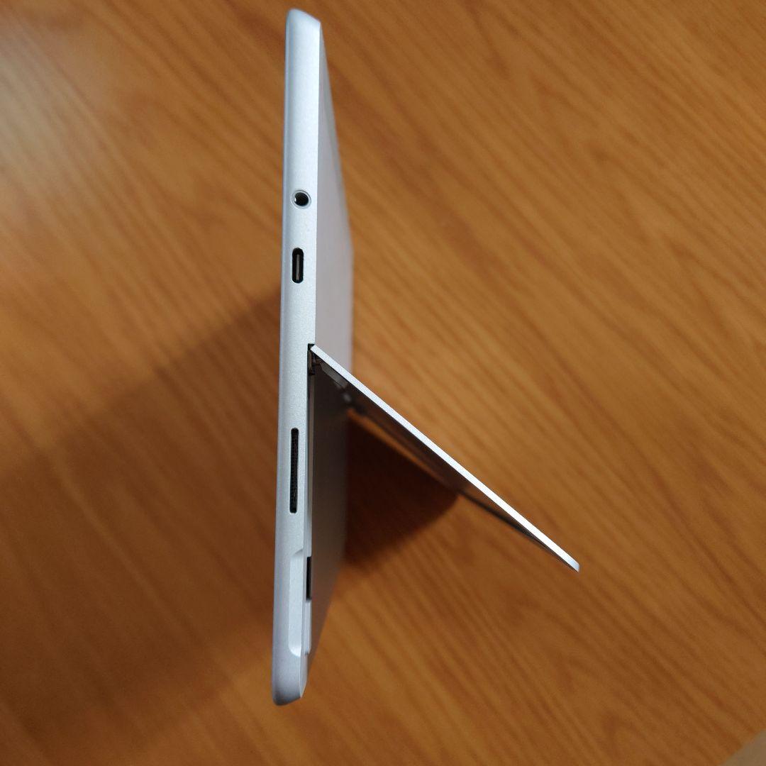 Surface Go　(モデル1824) +キーボード