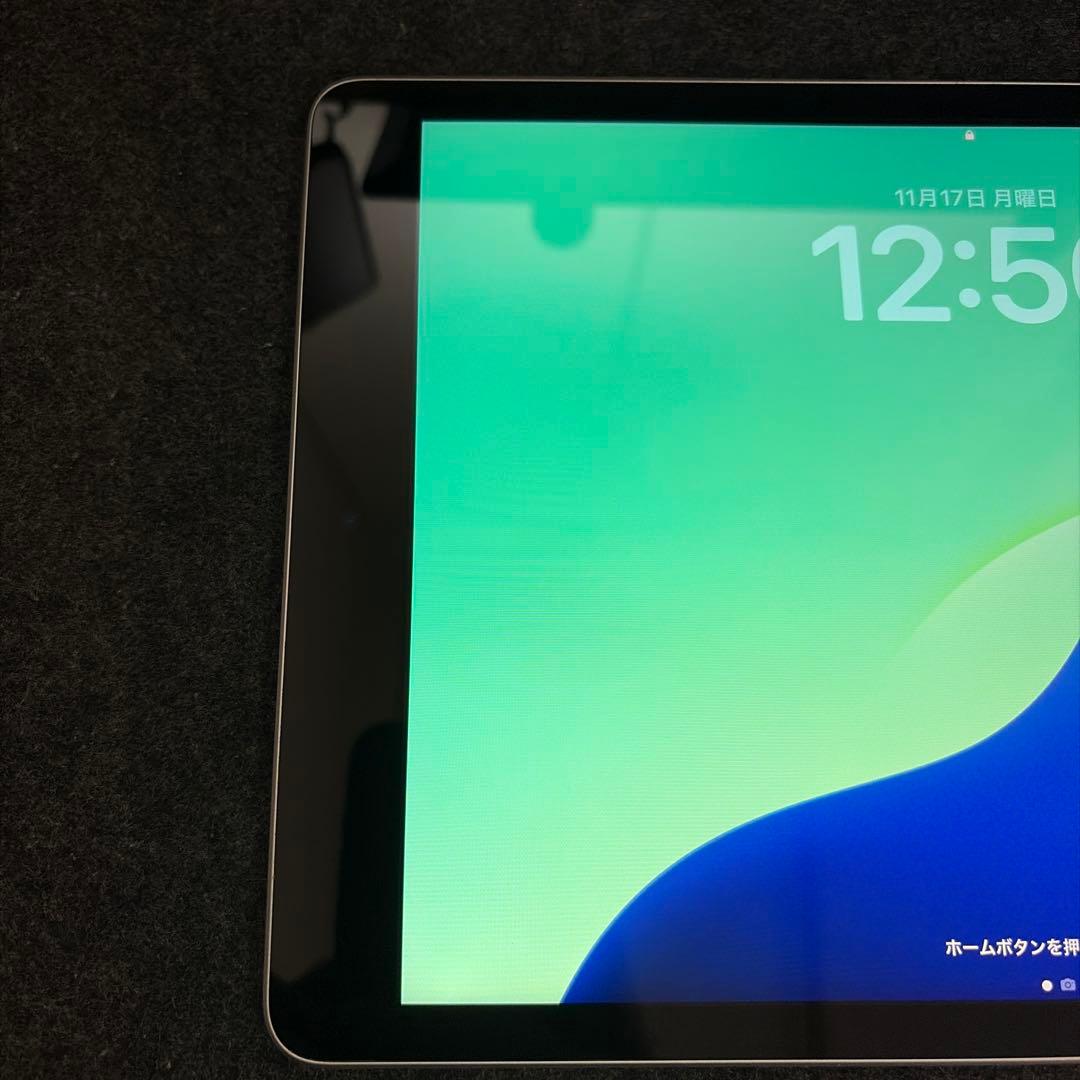 iPad9世代無印256GBシルバー WiFiモデル simフリー