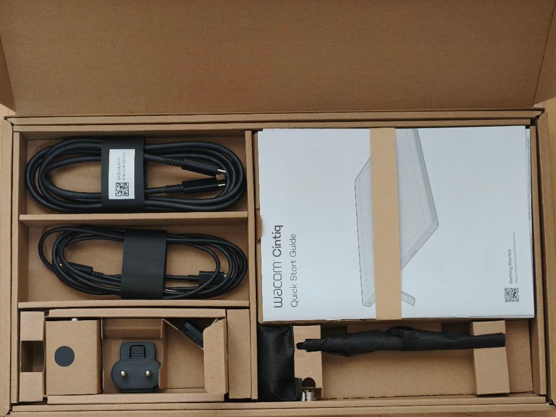 Wacom Cintiq16 2025 (DTK168)＋ストレートグリップ＋芯