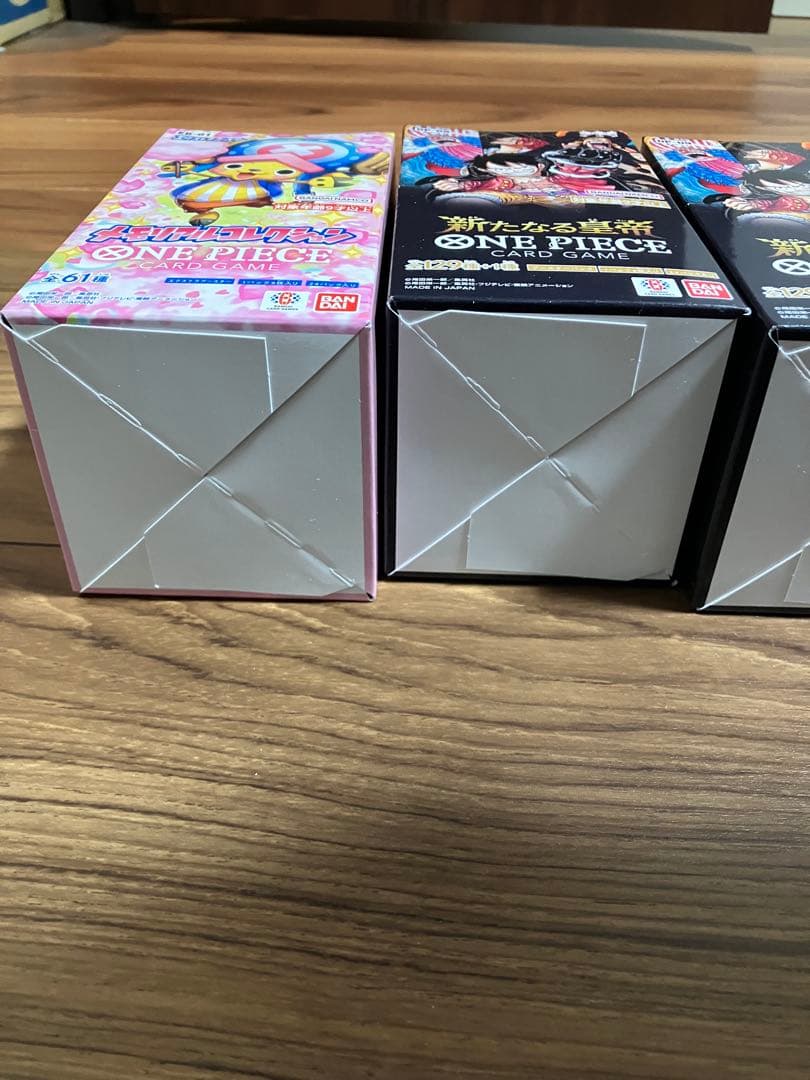 ワンピース新たなる皇帝 4BOXメモリアルコレクション1boxテープ付き 未開封