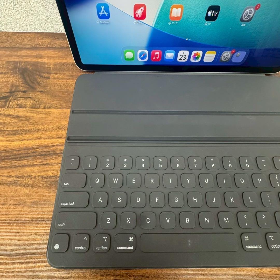 iPad Pro 12.9インチ 第3世代 64GB MTEM2J/A 極美品