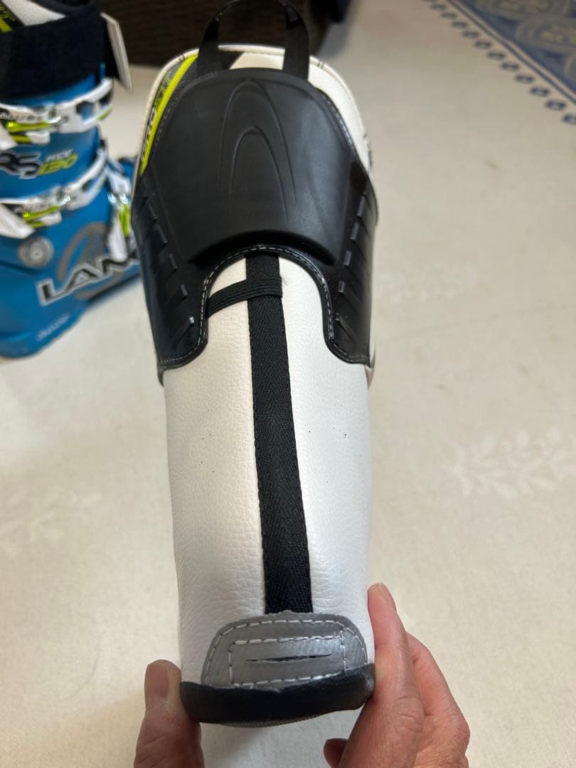 LANGE RS 130 スキーブーツ 男性用