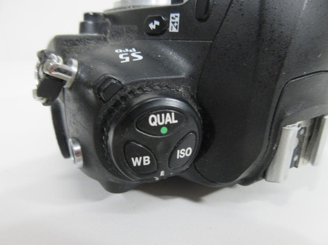 0112Z【ジャンク】FUJIFILM FinePix S5 Pro ボディ