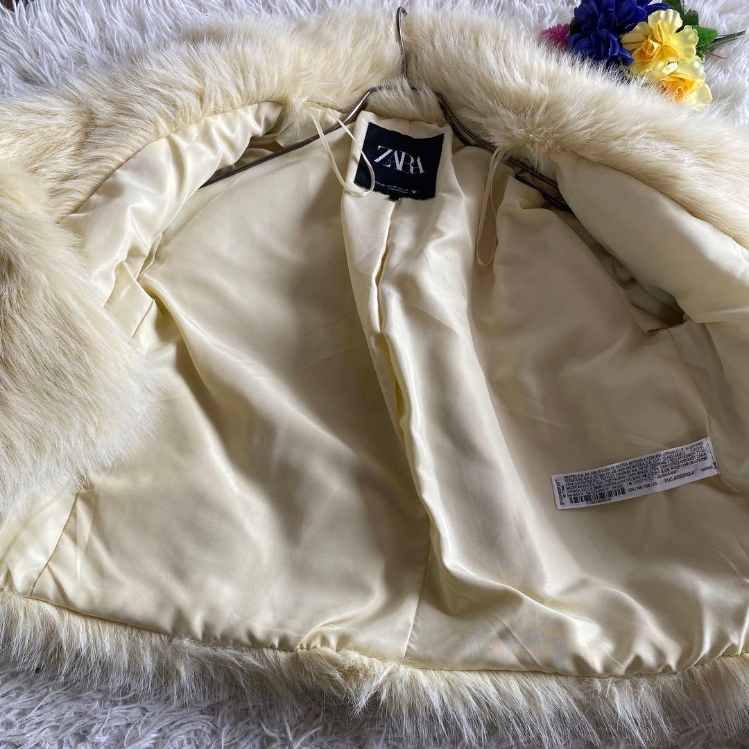 zara ファーコート　ショートコート