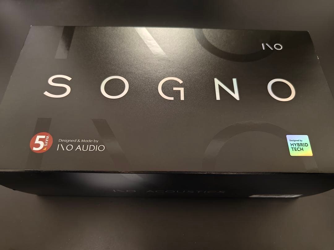 IOAUDIO SOGNO 2DD+6BA イヤホン