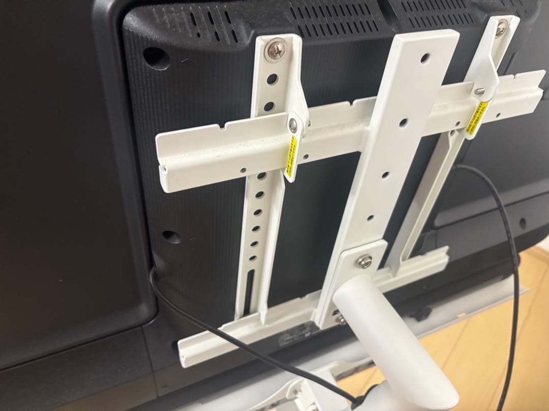 1日限定値下げ！WALL A2 テレビスタンド ロータイプ