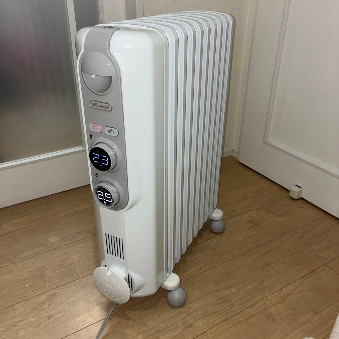 動作ok デロンギアミカルドオイルヒーター　RHJ35M1015-LG