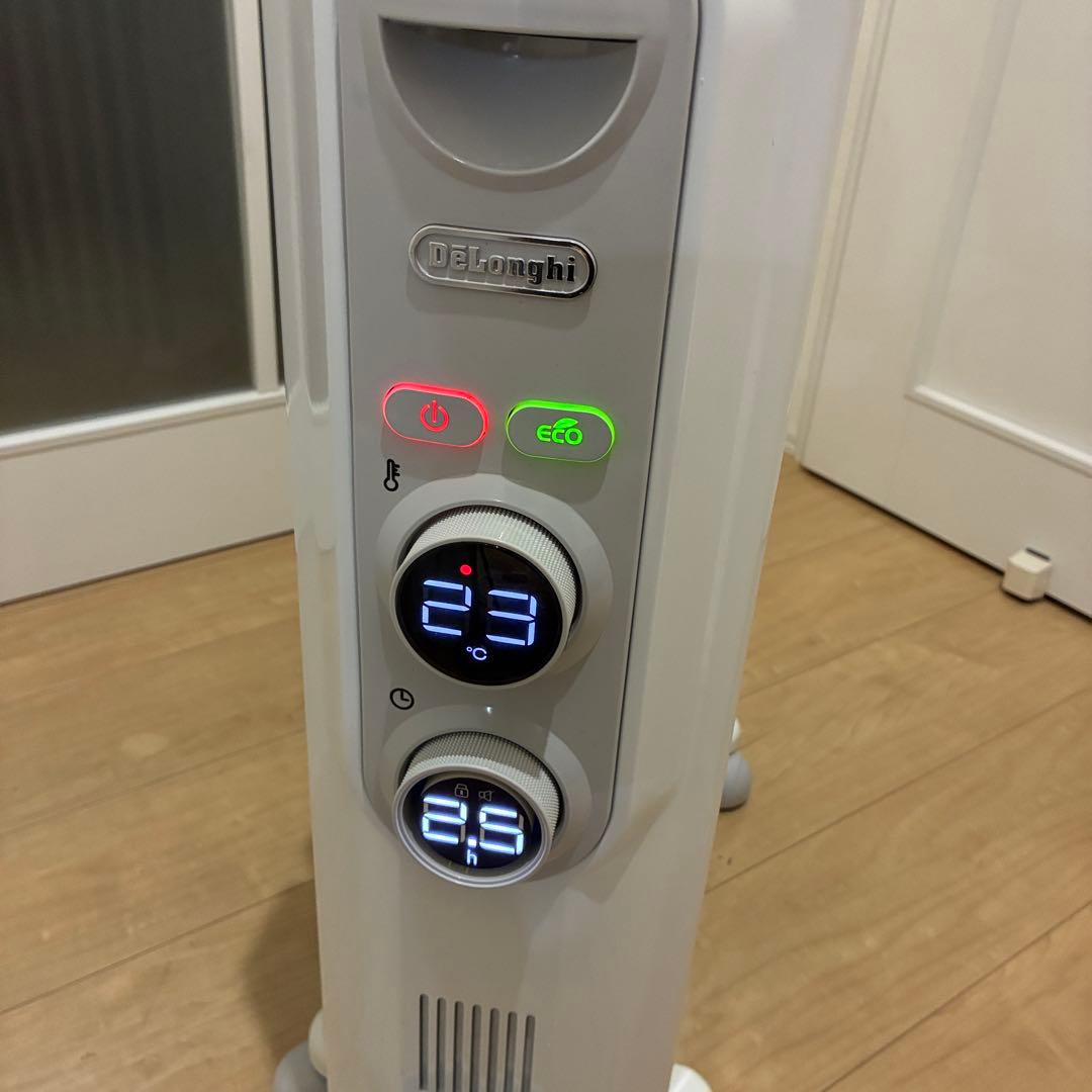動作ok デロンギアミカルドオイルヒーター　RHJ35M1015-LG