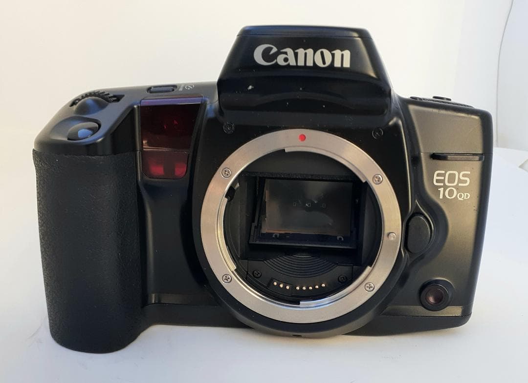 美品のAF一眼基本中の基本「キヤノンEOS10」（整備＆実写済み）