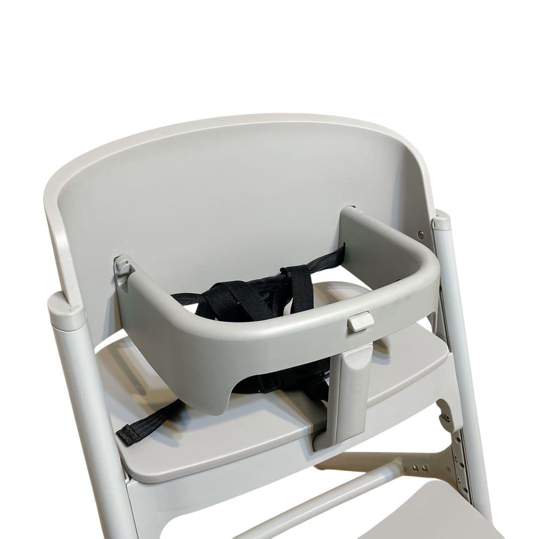 ヤトミ　ノウス　ベビーチェア　グレー　yatomi novus ハイチェア