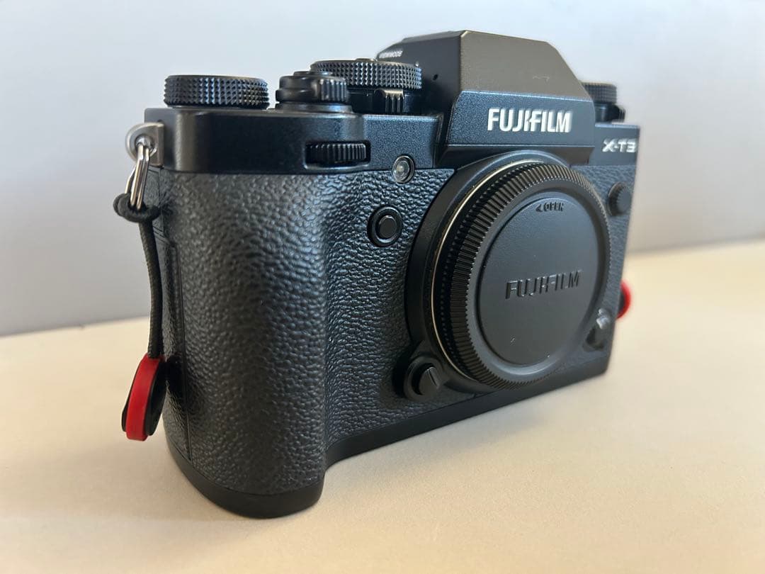 値下げ　FUJIFILM X-T3 ミラーレスカメラ 純正バッテリー2個