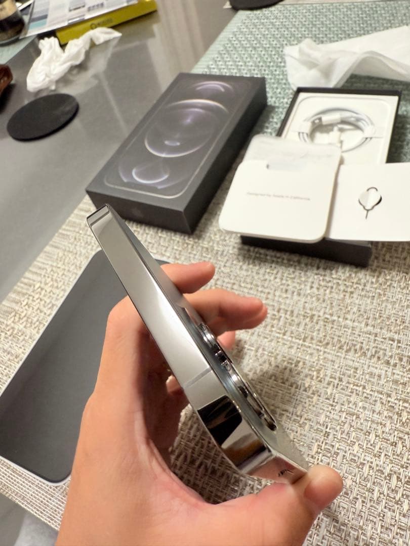 iphone 12 pro max 256gb simフリー