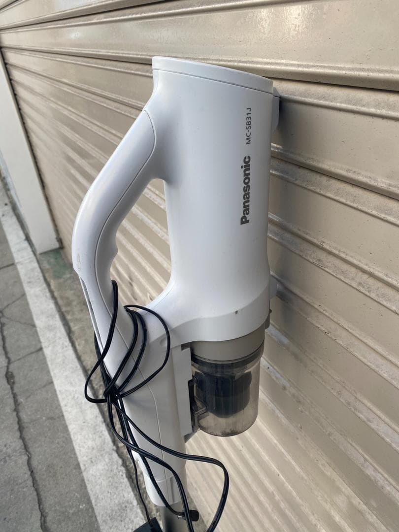 A457/G031◆Panasonic コードレス掃除機 「MC‐SB31J」