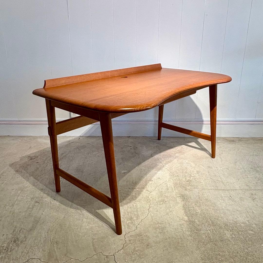 キツツキ　クレセントシリーズ　デスク