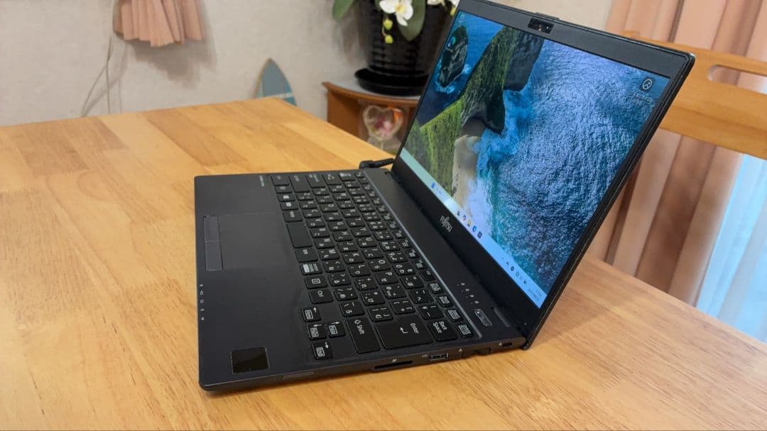 軽量薄型☆富士通 U937 Core i5-7300U 8GB SSD128