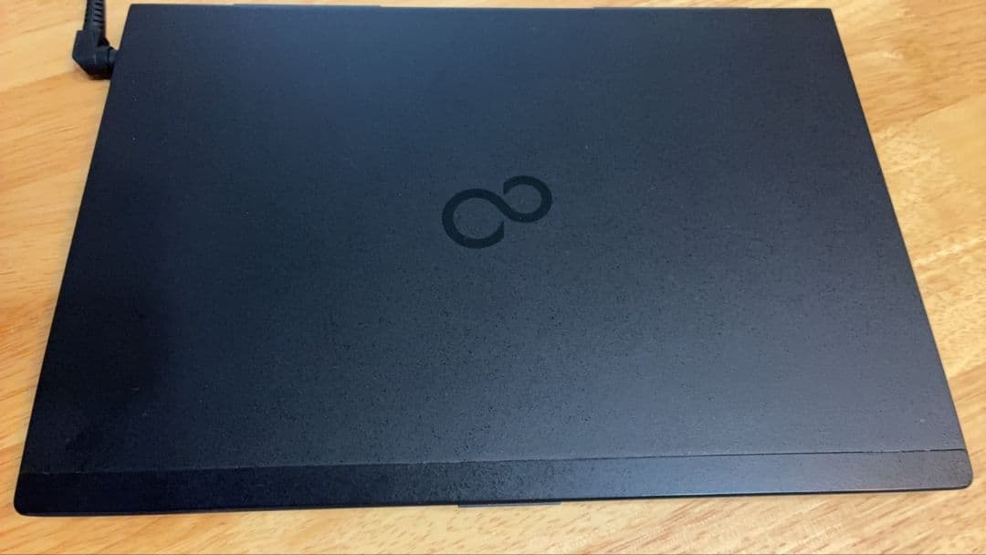 軽量薄型☆富士通 U937 Core i5-7300U 8GB SSD128