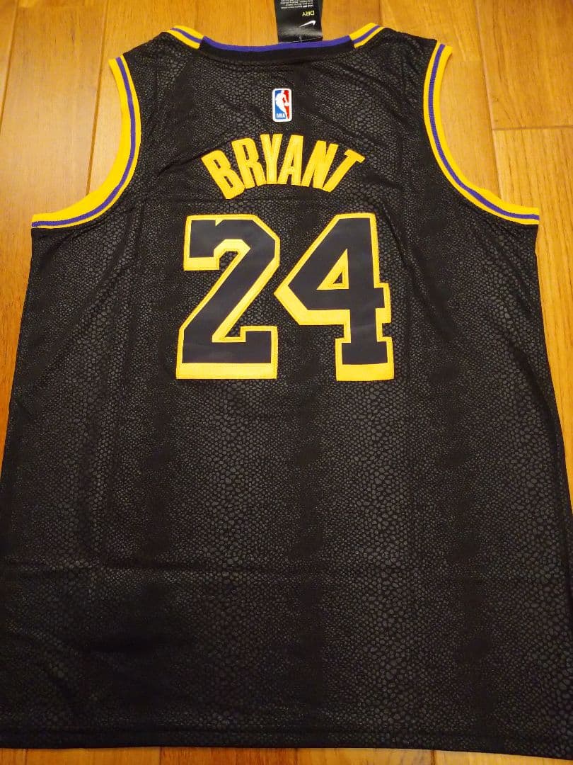 まさや ナイキ レイカーズ コービーブライアント選手 ユニフォーム
