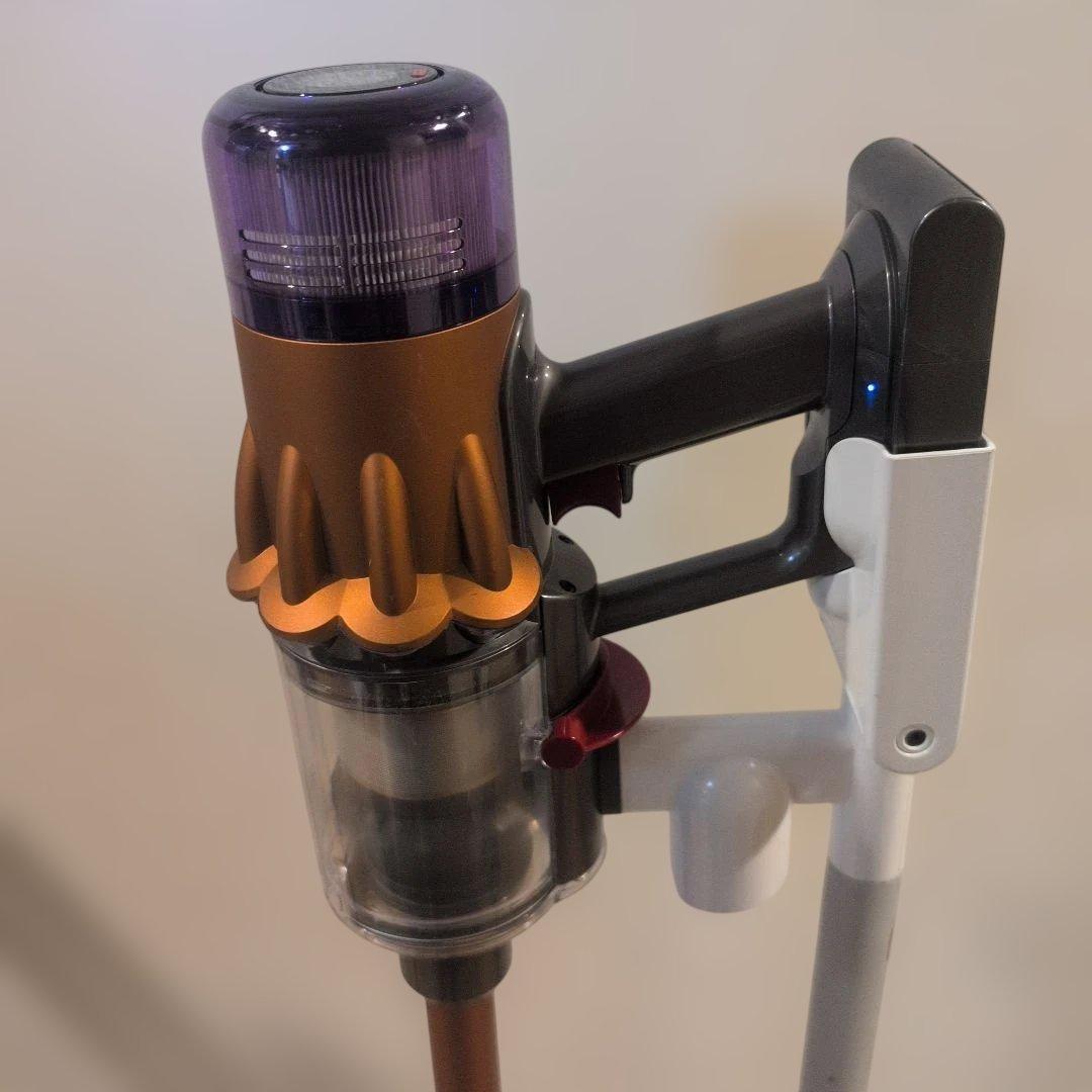 dyson ダイソン デジタルスリム フラフィ掃除機 SV18 動作良好！