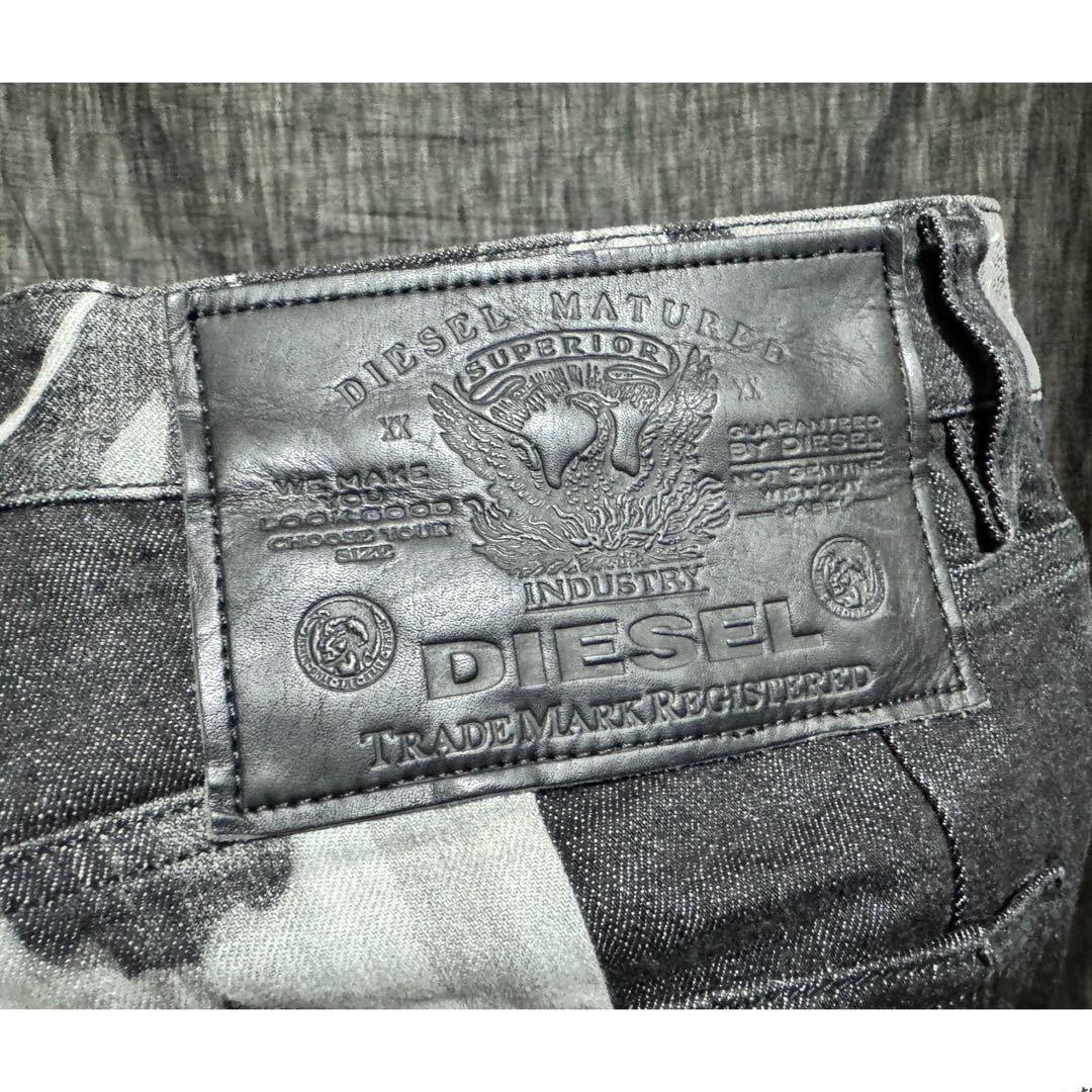 定価74800円 DIESEL 高額モデル　ブロック切り替えブリーチデニム　黒