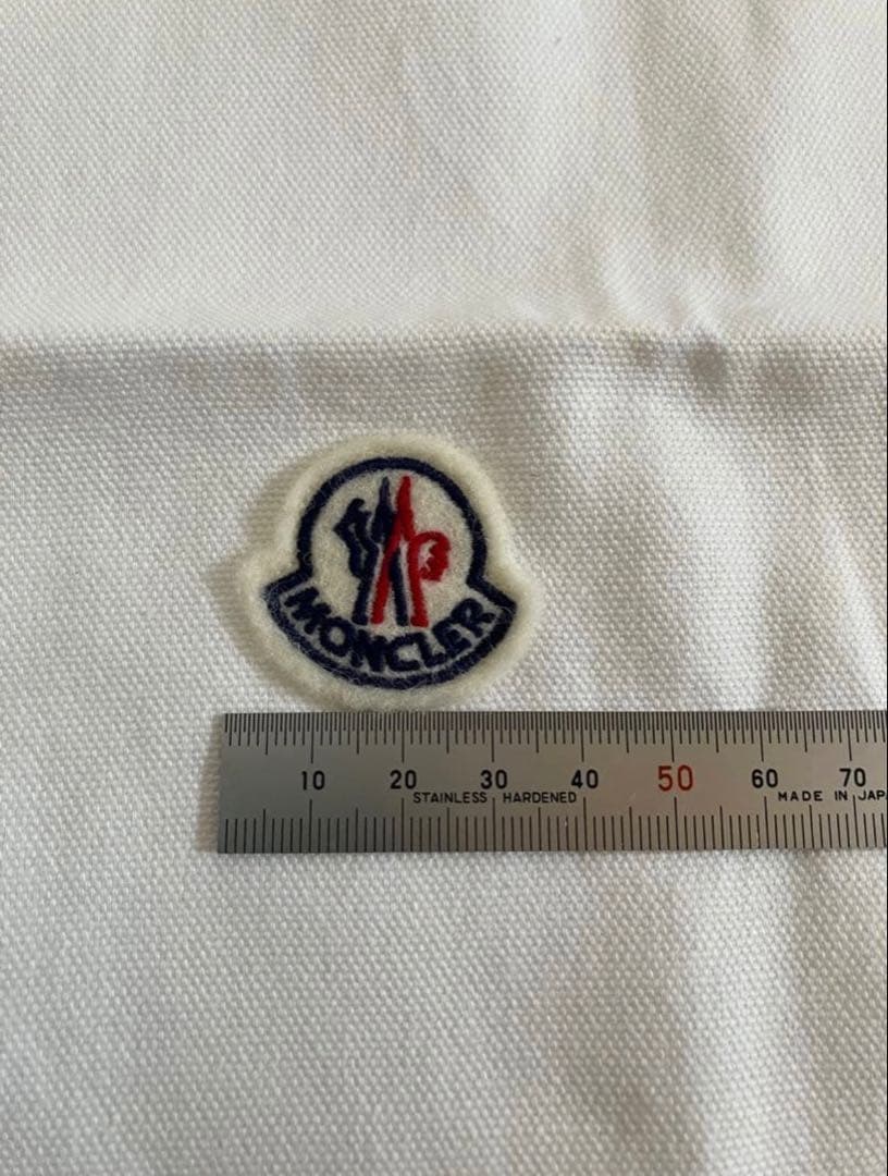 モンクレール　保存袋　巾着袋　中サイズ　バッグ用　ワッペン