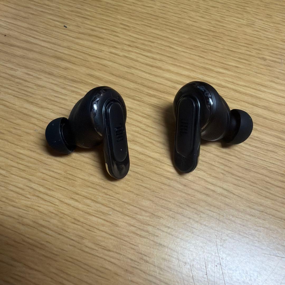 JBL Tour Pro3 ケース、画面フィルム付き