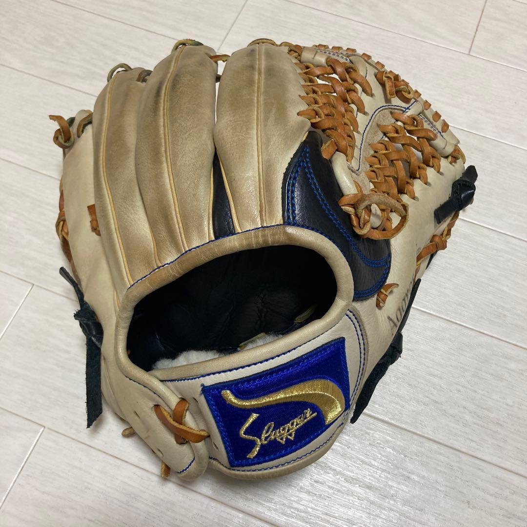 専用スラッガー　京田モデル　野球グローブ　グラブ