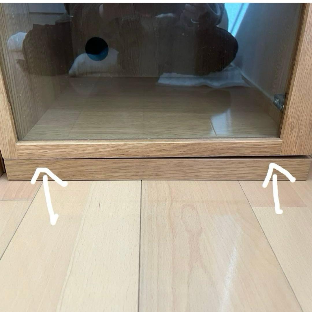 木製キャビネット　ガラス扉スリム