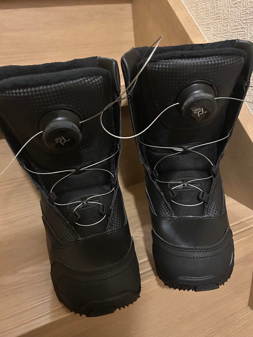 スノーボードブーツ ブラック 24.0cm