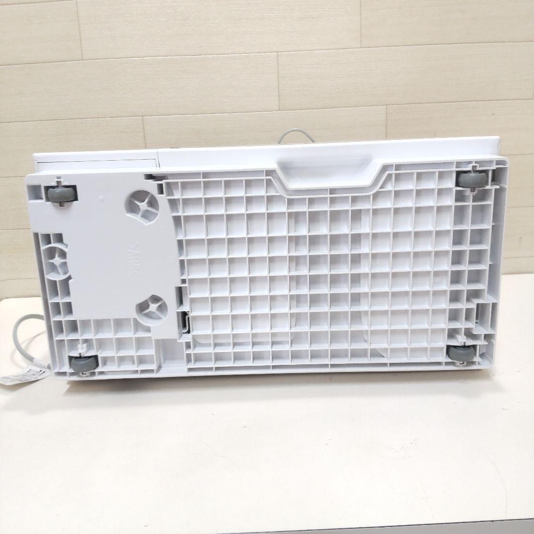 美品　パナソニック　衣類乾燥除湿機　F-YHX90B　2024年製　OJ16