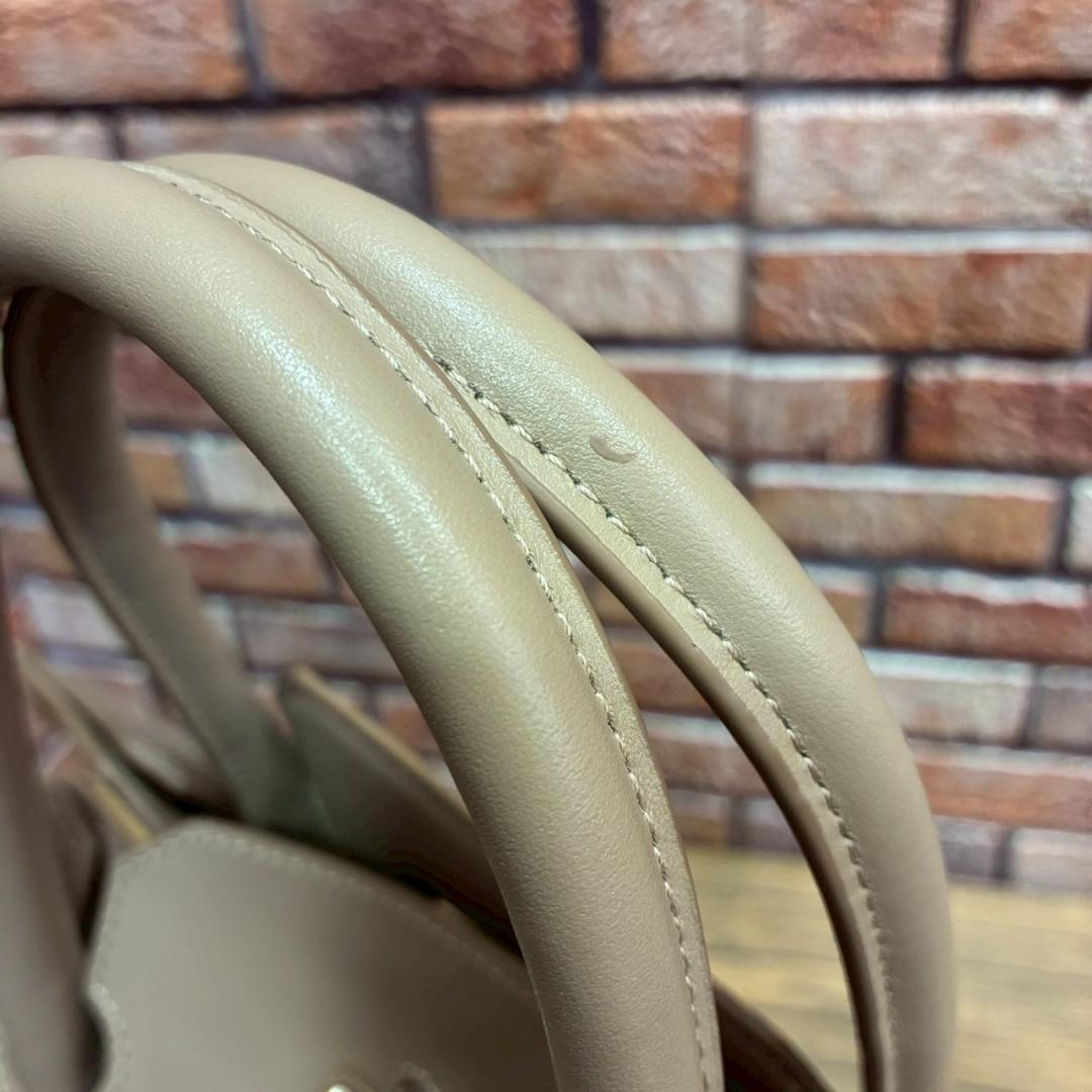 ■FURLA　フルラ　ジェネシ　2wayバッグ