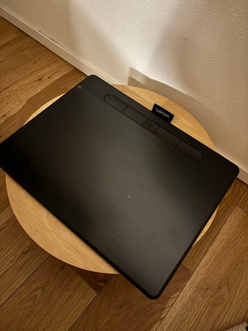 美品　ワコム WACOM Intuos 板タブレット　ブラック