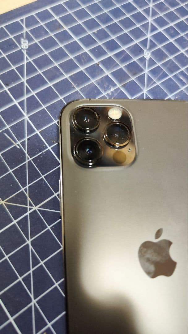 iPhone 12 Pro 128GB バッテリー100%