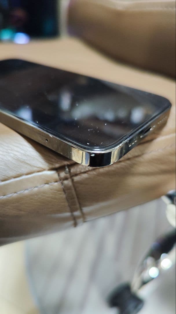 iPhone 12 Pro 128GB バッテリー100%