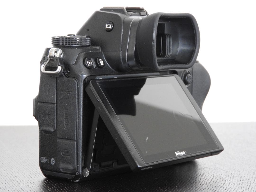 Nikon Z 6 ニコン ミラーレス一眼カメラ ボディ 動作確認済み 黒