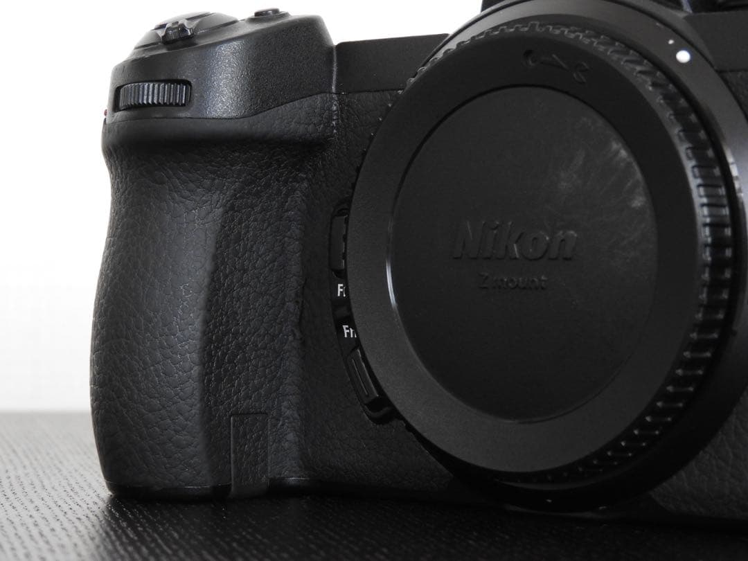 Nikon Z 6 ニコン ミラーレス一眼カメラ ボディ 動作確認済み 黒