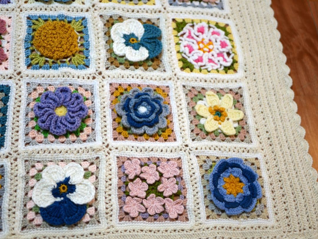fjtaさまご注文分。花柄かぎ針編みモチーフブランケット