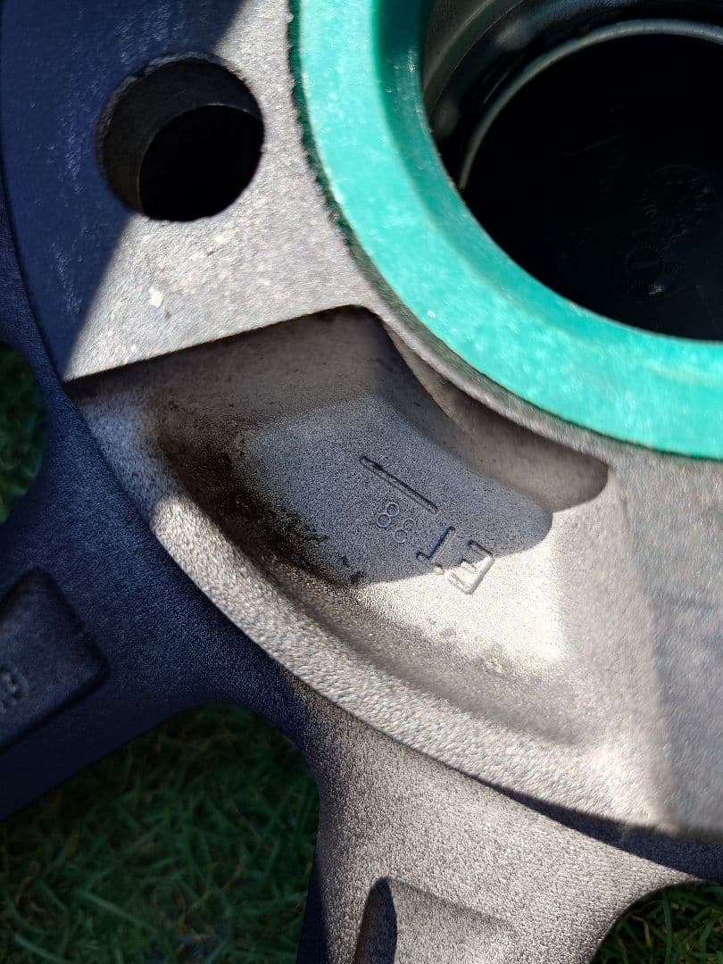 送料込み スポーツテクニック 4H-100 15インチ 6.5J +38 軽カー