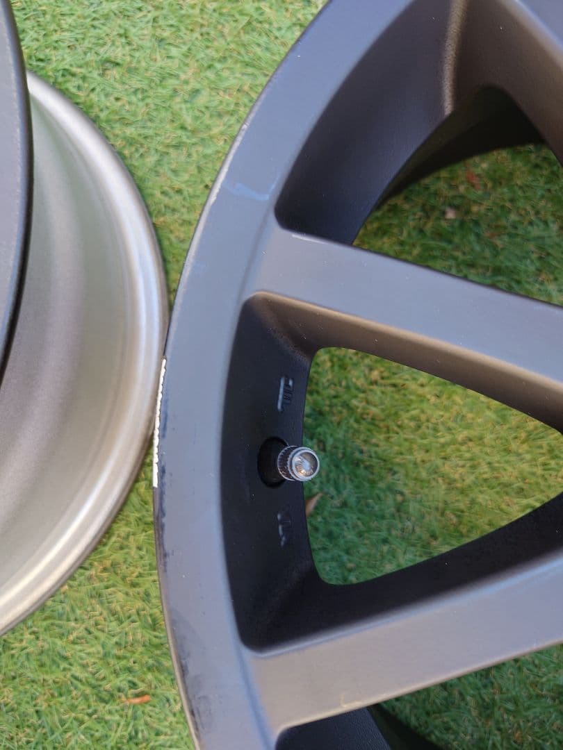 送料込み スポーツテクニック 4H-100 15インチ 6.5J +38 軽カー