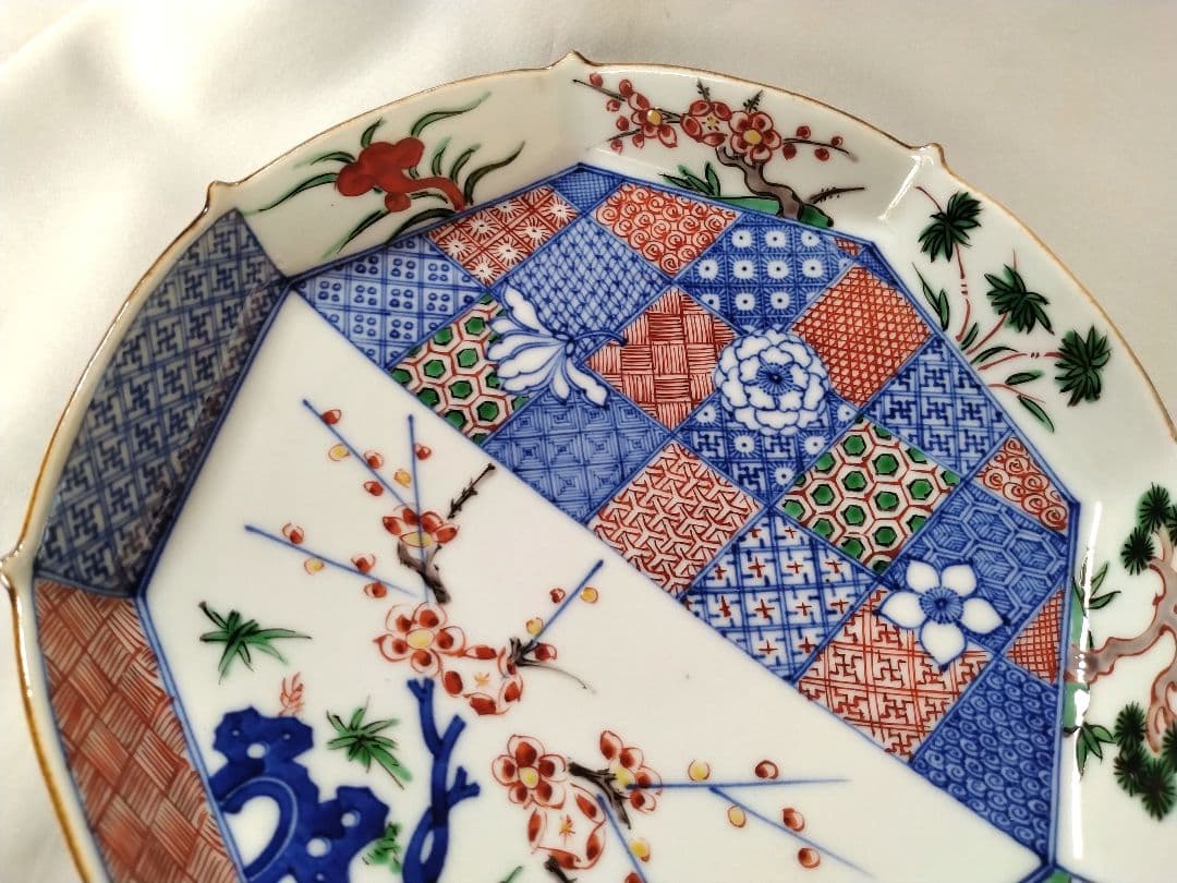 色絵祥瑞　八角形皿　九谷焼　須田菁華作