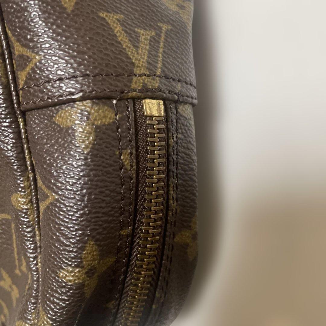 Louis Vuitton モノグラム クラッチバッグ