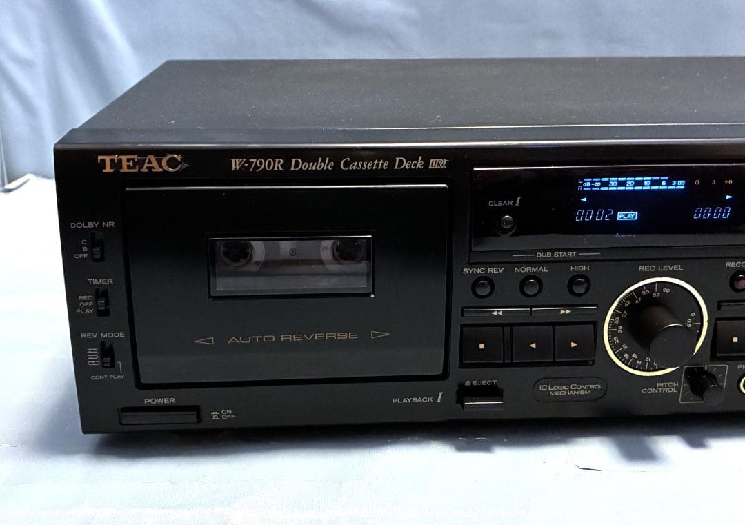【動作OK！！】　ダブルカセットデッキ　TEAC　ティアック　W-790R　③