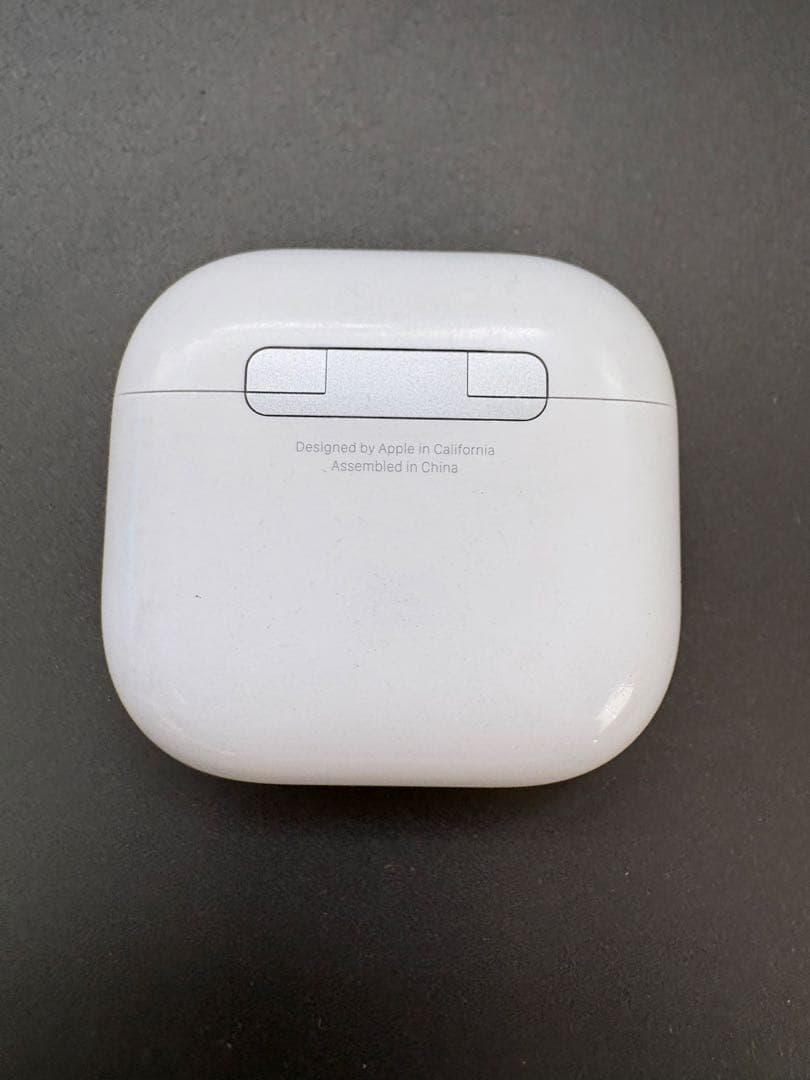 【訳あり】 AirPods 第4世代/ノイズキャンセリング対応/<No1895>