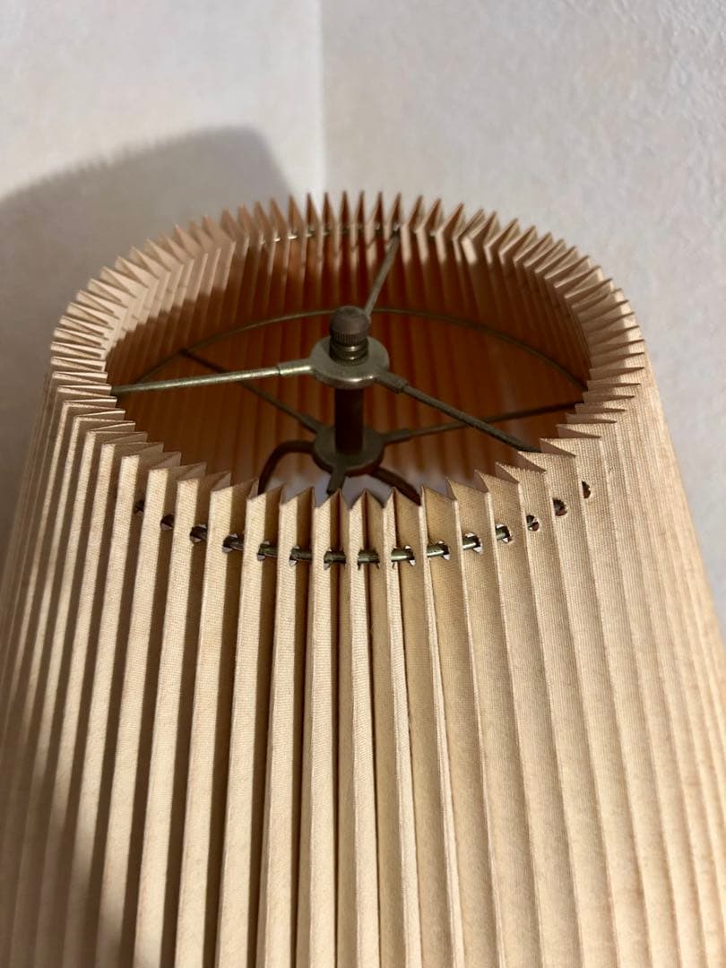 木製サイドテーブル 引き出し付き