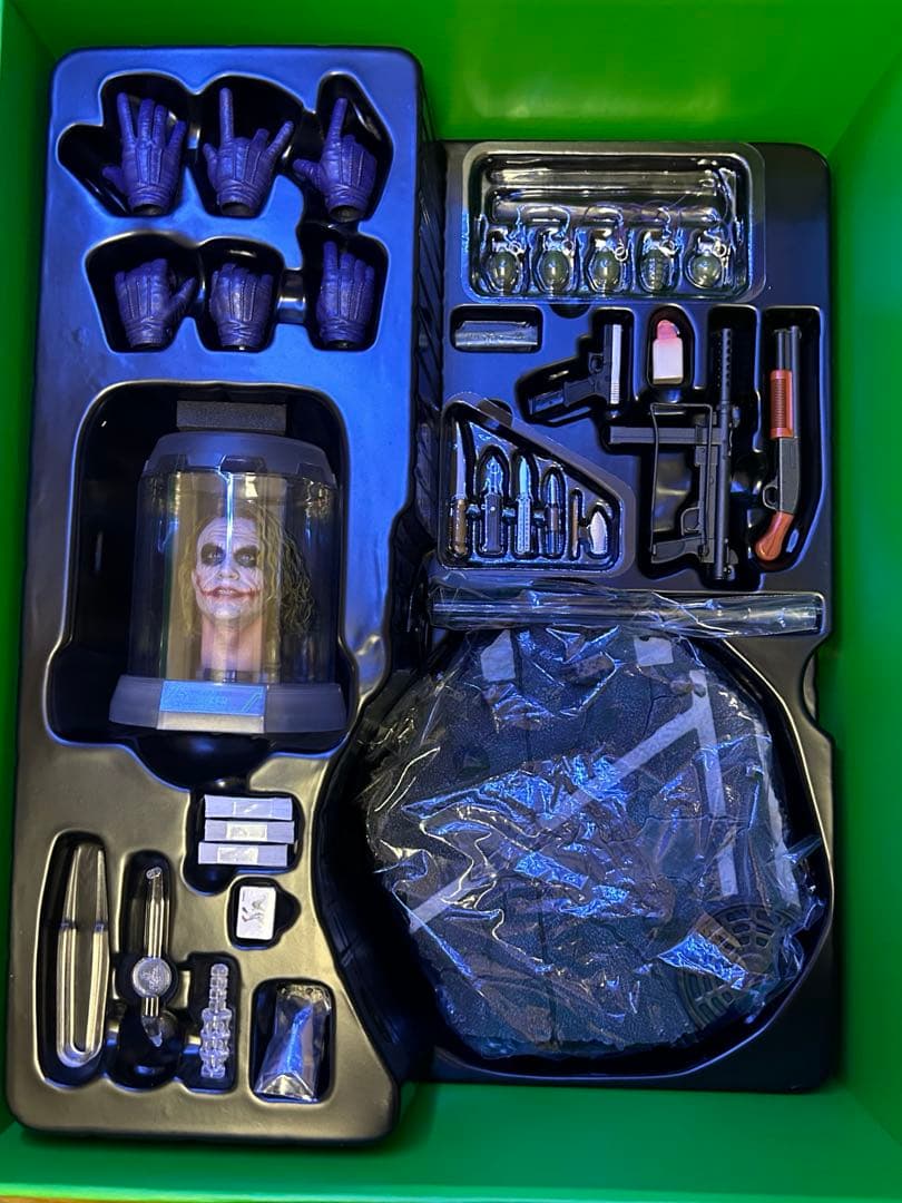 ホットトイズ　HOT TOYS DX33AE ダークナイト JOKER 植毛版