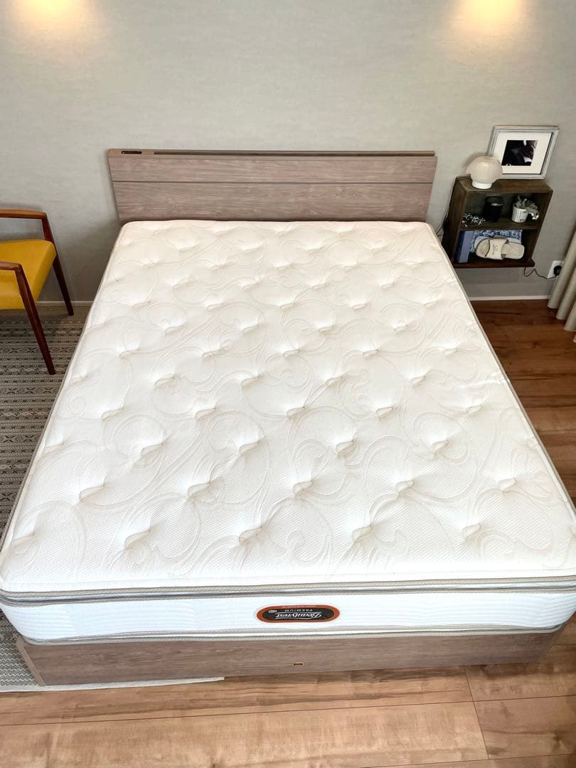 シモンズ ビューティーレストプレミアム ゴールデンバリュー　ピロートップ