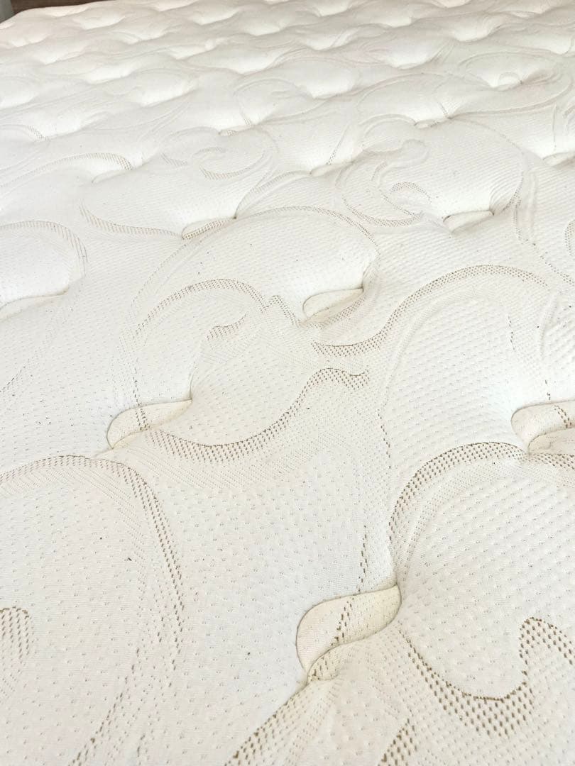 シモンズ ビューティーレストプレミアム ゴールデンバリュー　ピロートップ